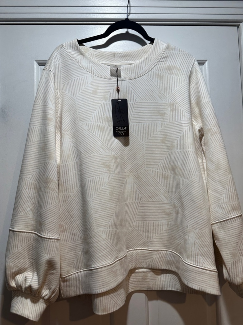 Calia by Carrie Underwood Cream Geometric Pullover